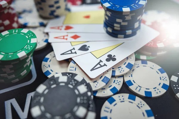 Capsa Susun hand ranking chart displayed on taipanqq platform showing card combinations from Royal Flush to High Card